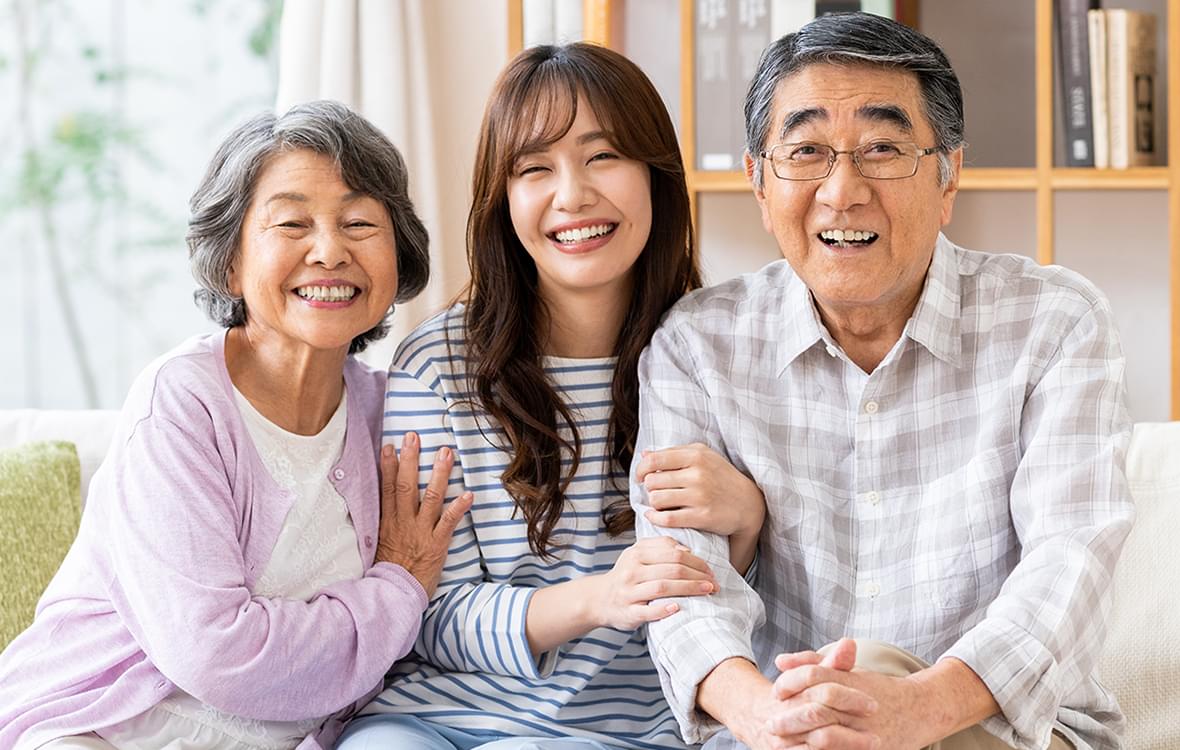 足元から人生を快適に。足に障害を持つ方を、オーダーメイドの医療用靴でサポートいたします。「外反母趾」や「リウマチ」などの場合、保険適応が可能です。